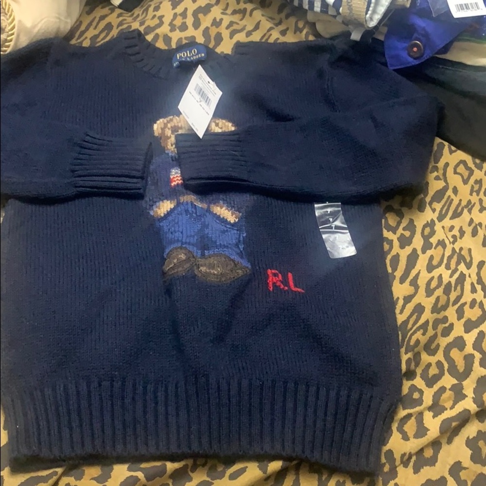 Brand new polo bear 🐻 sweater